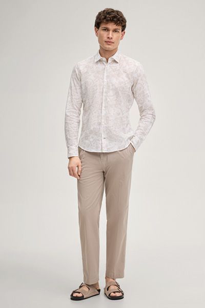 Lässiges helles Leinenmischhemd weiß beige Blattmuster