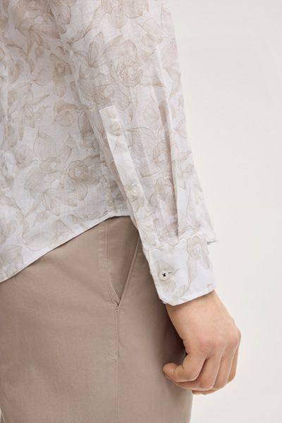 Lässiges helles Leinenmischhemd weiß beige Blattmuster