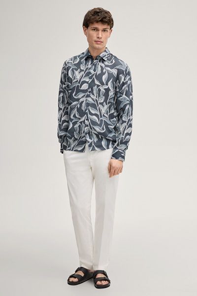 Marineblaues Hemd mit Blätterprint, Viskose, lange Ärmel, Kentkragen