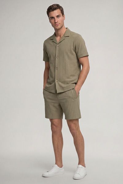 Strukturiertes Strickshirt mit Reverskragen
