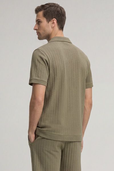 Strukturiertes Strickshirt mit Reverskragen