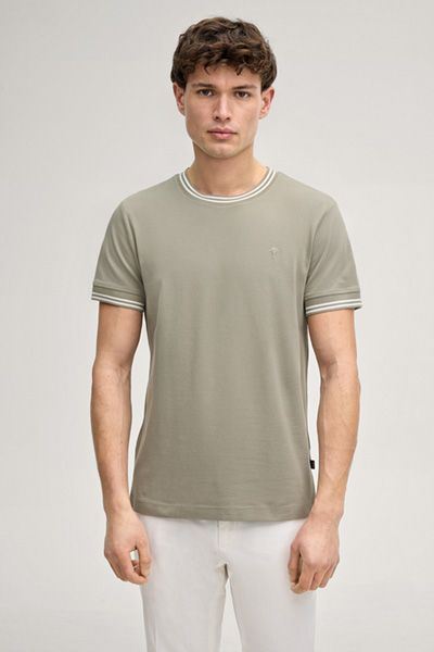 JOOP! Jose Khaki T-Shirt mit kontrastierenden Rippbündchen Urban Basic