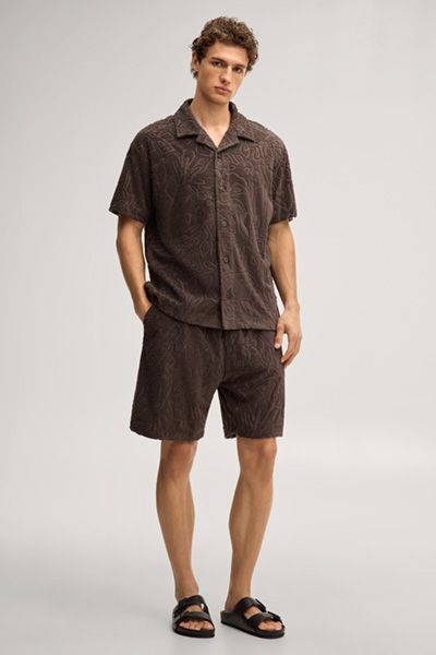 Unisex Frottee-Fleece Sweatshorts mit geprägtem Muster in Dunkelbraun