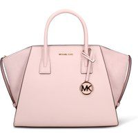 Strukturierte Ledertasche mit Anhänger