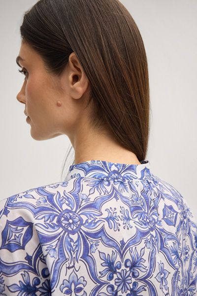 Marc Cain Bluse Beyda Blau-Weiß gemustertes Baumwollseidenmischungs-Top