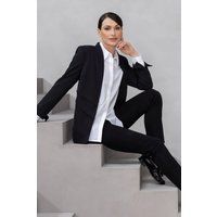 Klassischer, taillierter, schwarzer Blazer
