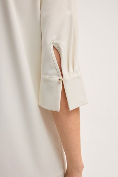 Joop! Dalga Offwhite Kleid mit Faltenrock und Stehkragen