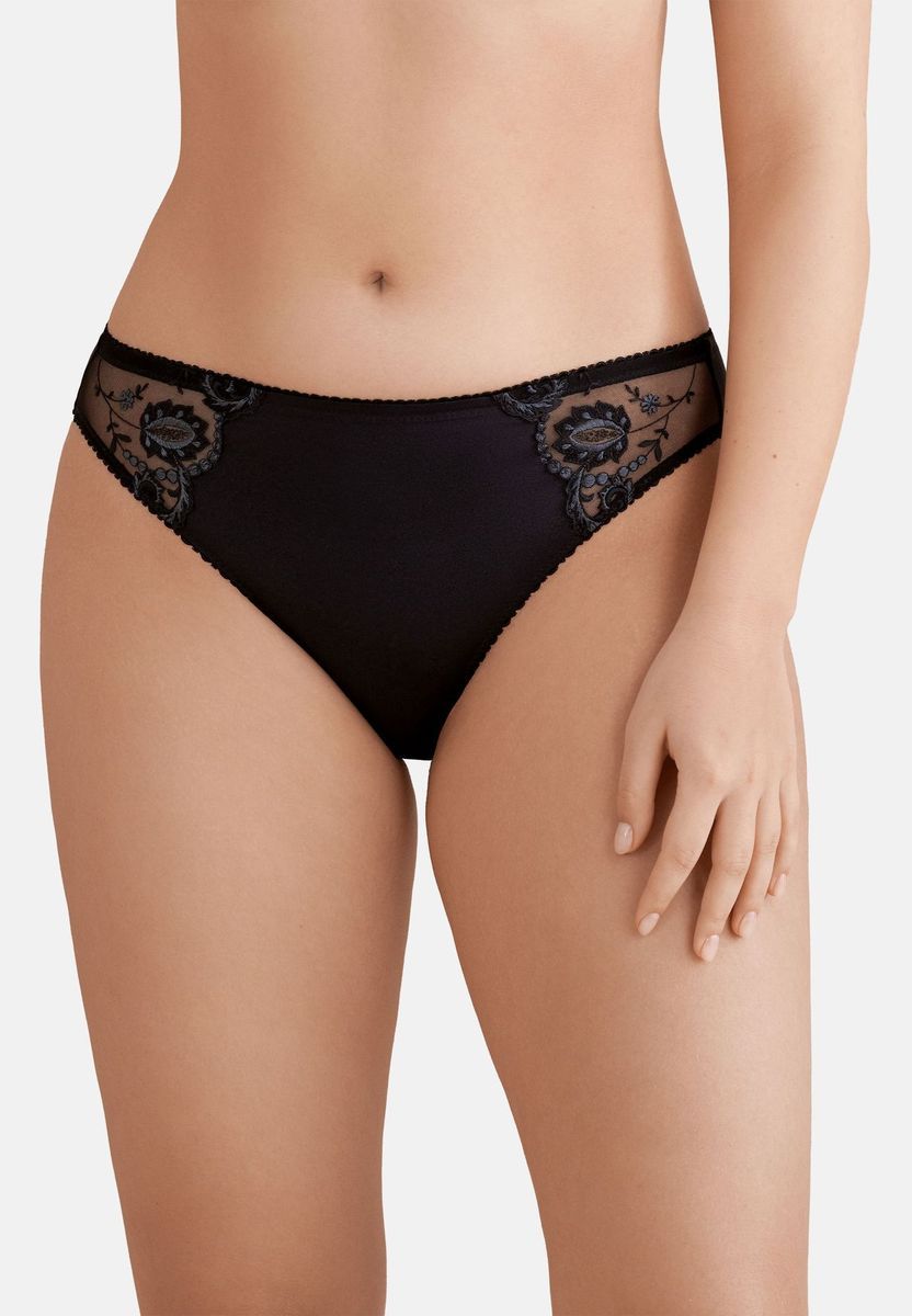 Slip mit floraler Stickerei und Tülldetails