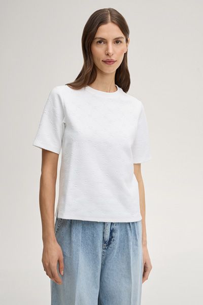 Marc Cain Weißes Struktur T-Shirt mit Kornblumenmonogramm und Kurzarm