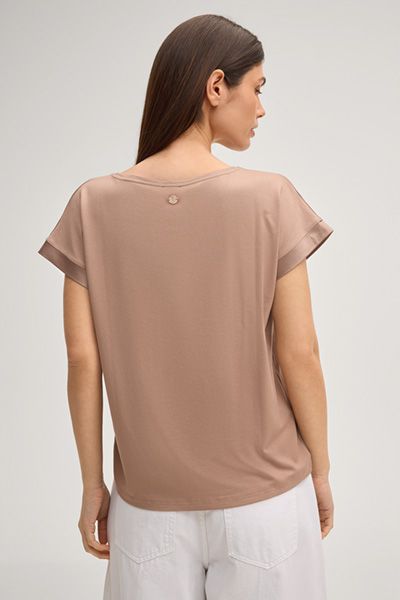 Commas T-Shirt Taila hellbraun Satin-Jersey Kurzarm
