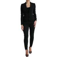 Schwarzer Blazer im professionellen Stil