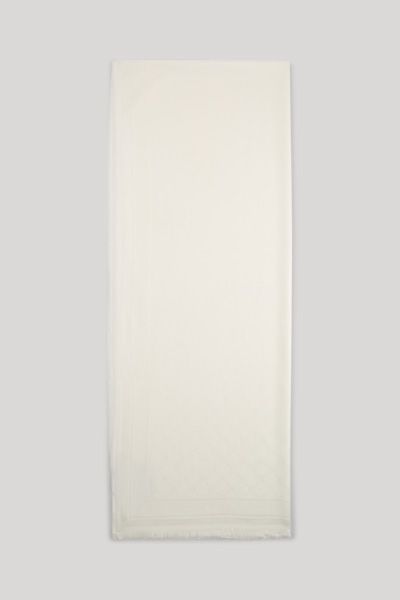 Weicher Modal-Schal mit dezenten Details