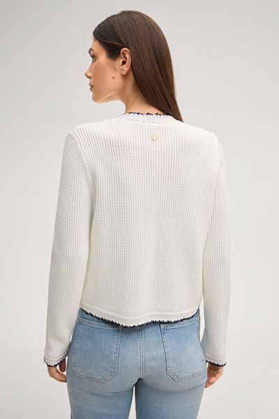 Comma Off-White Strickjacke mit Marineblauen Borten und Taschen