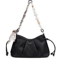 Weiche Schultertasche aus veganem Leder