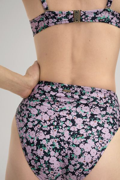 Florale Bikinihose mit hohem Beinausschnitt