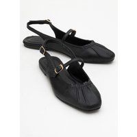 Britney Leder Closed-Toe Sandale