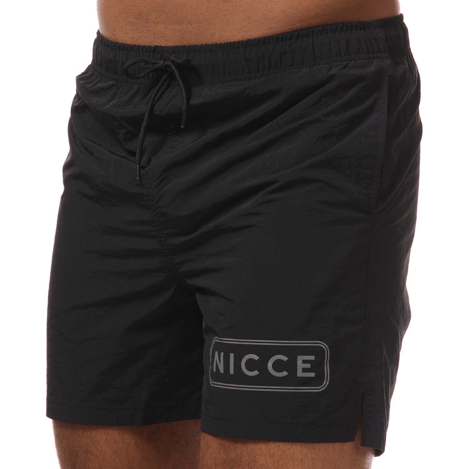 Klassische Herren-Badeshorts mit Logo
