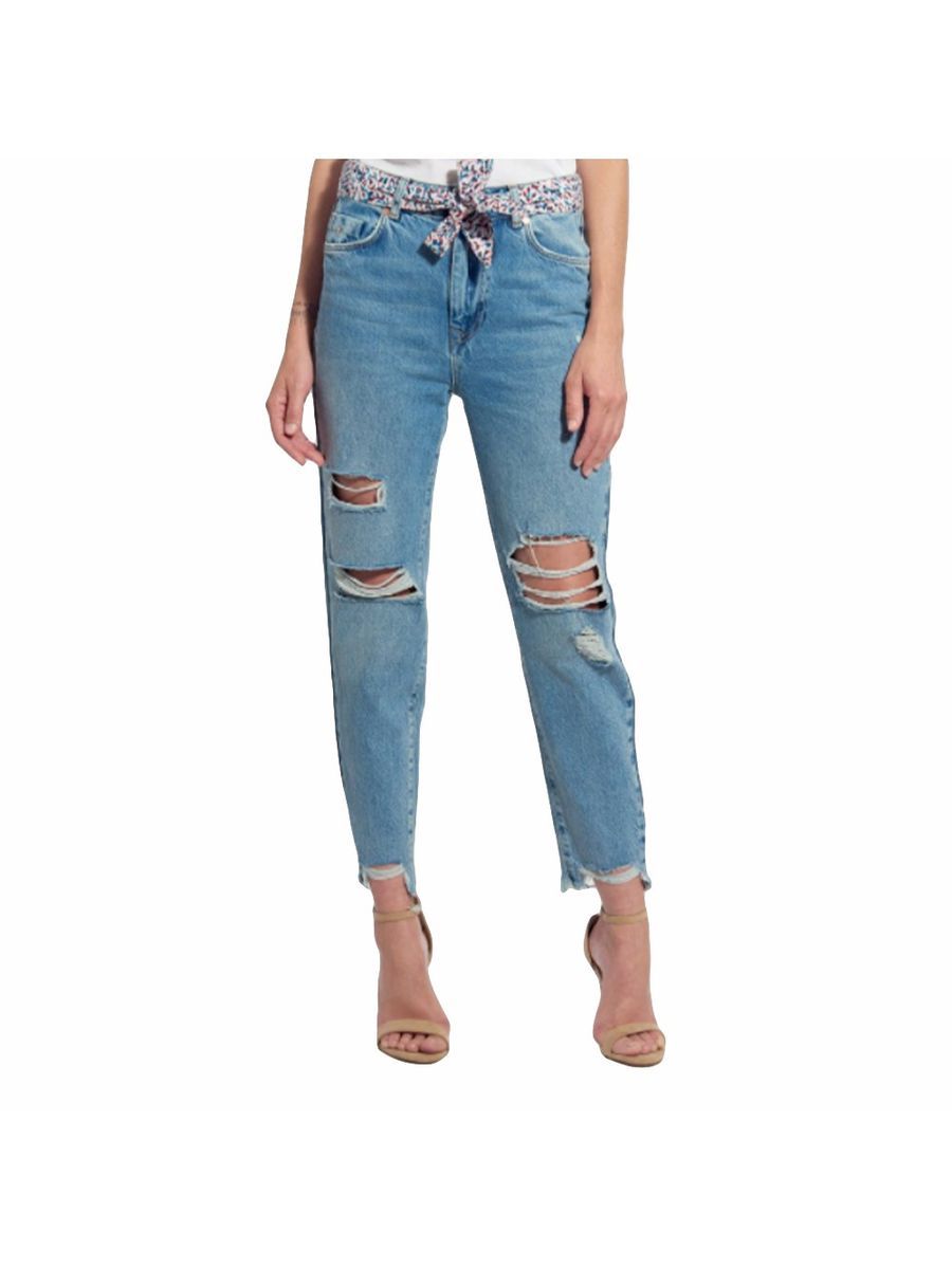 Distressed Mom-Jeans mit Stoffgürtel