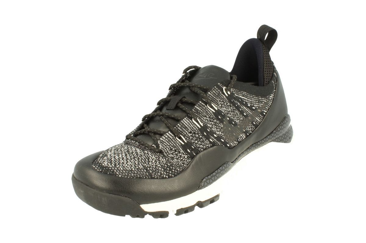 Low Top Flyknit Laufschuh