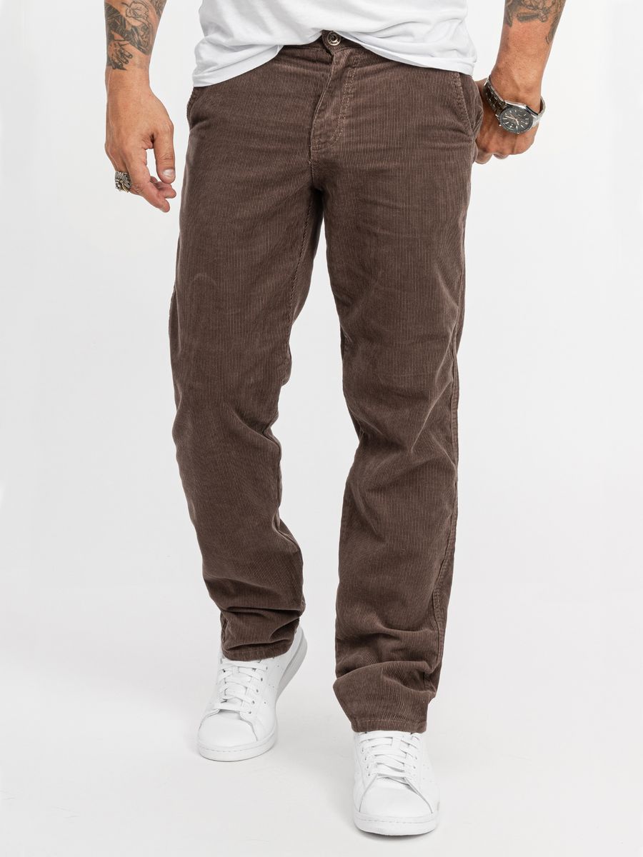 Locker geschnittene Cordhose