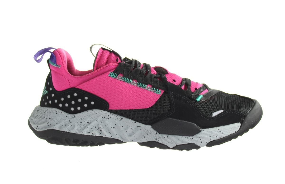 Jordan Herren Black/Pink Trainer
