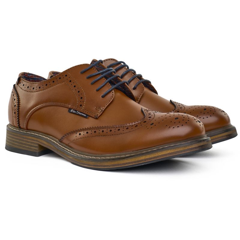 Polierte Leder-Brogues mit Flügelkappe