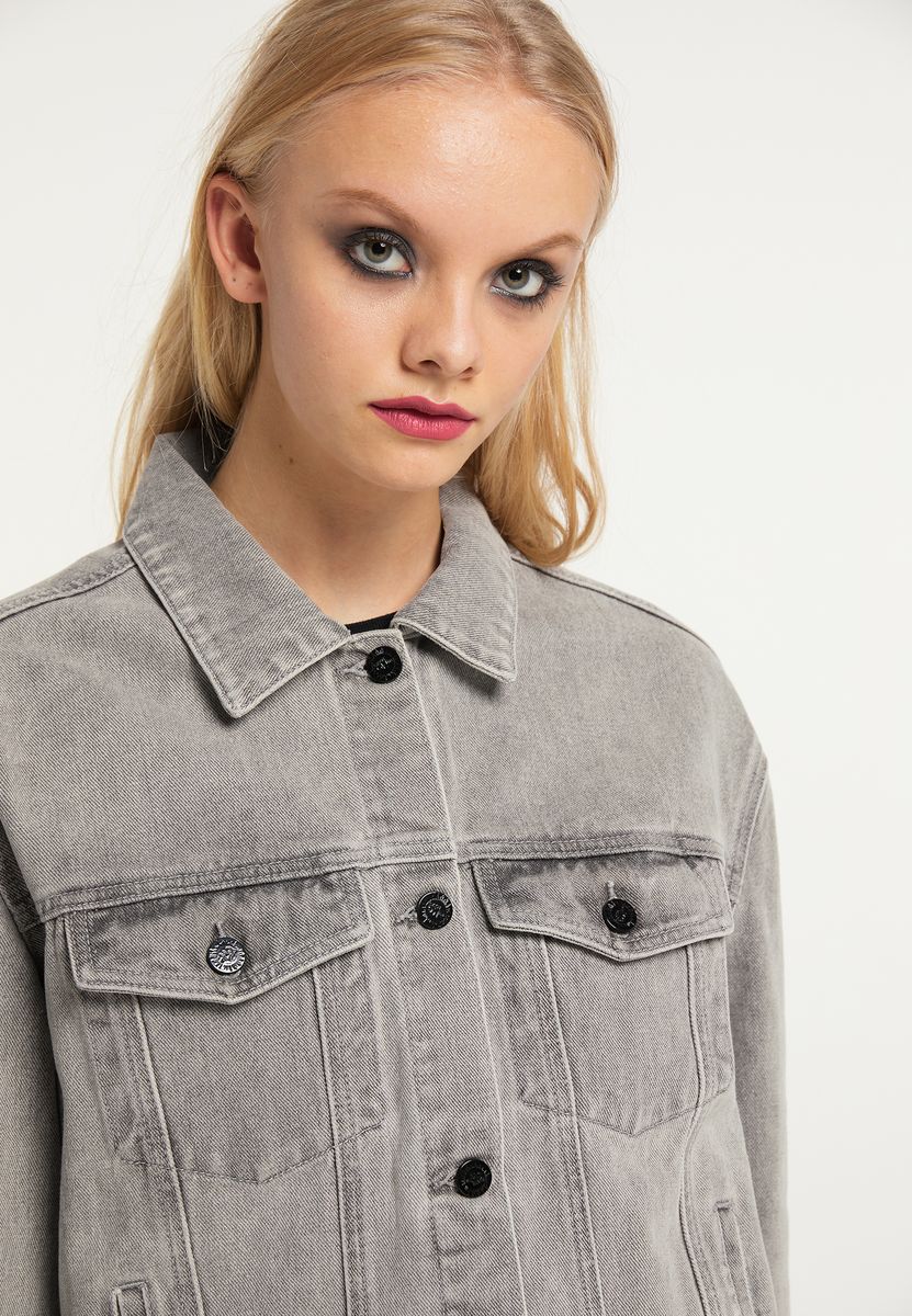 Oversize-Jeansjacke mit Waschung