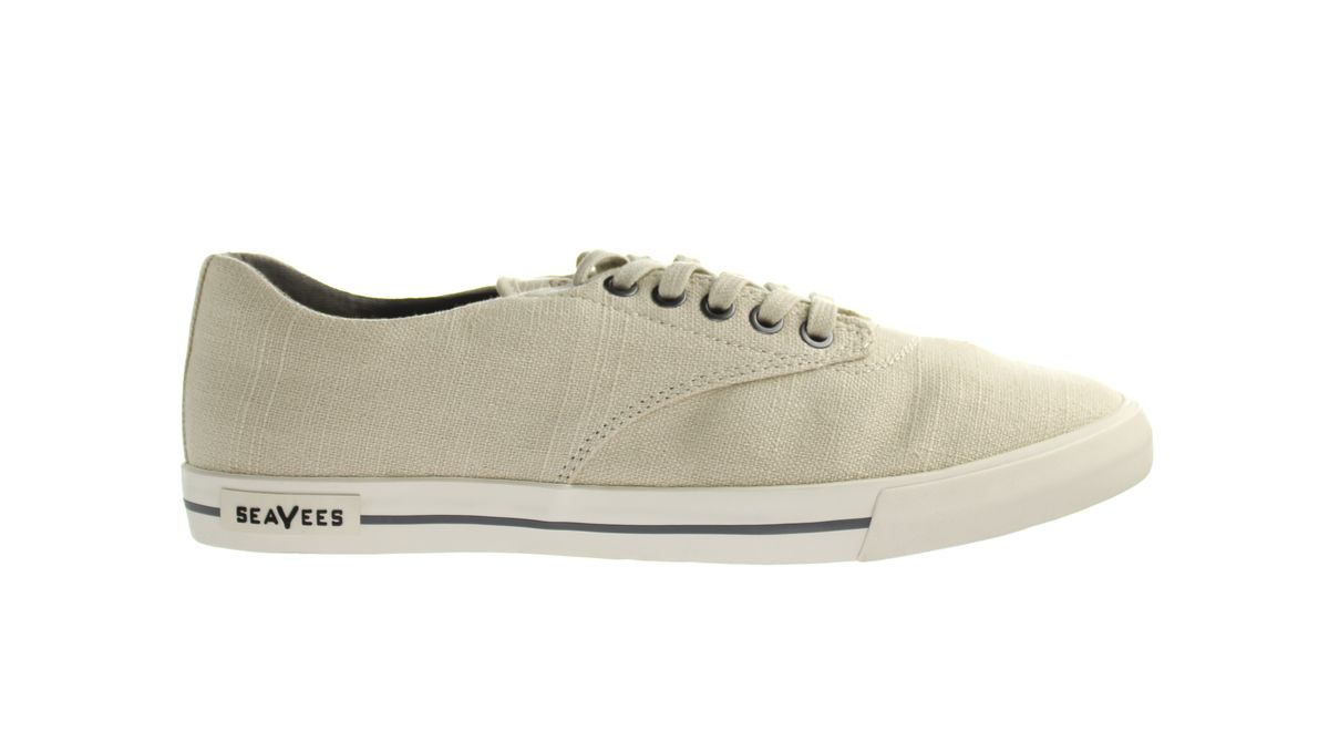 Beige Canvas Plimsoll Sneaker Standard Passform