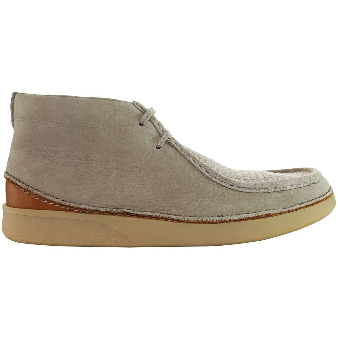 Beige Wildleder Chukka Desert Stiefel