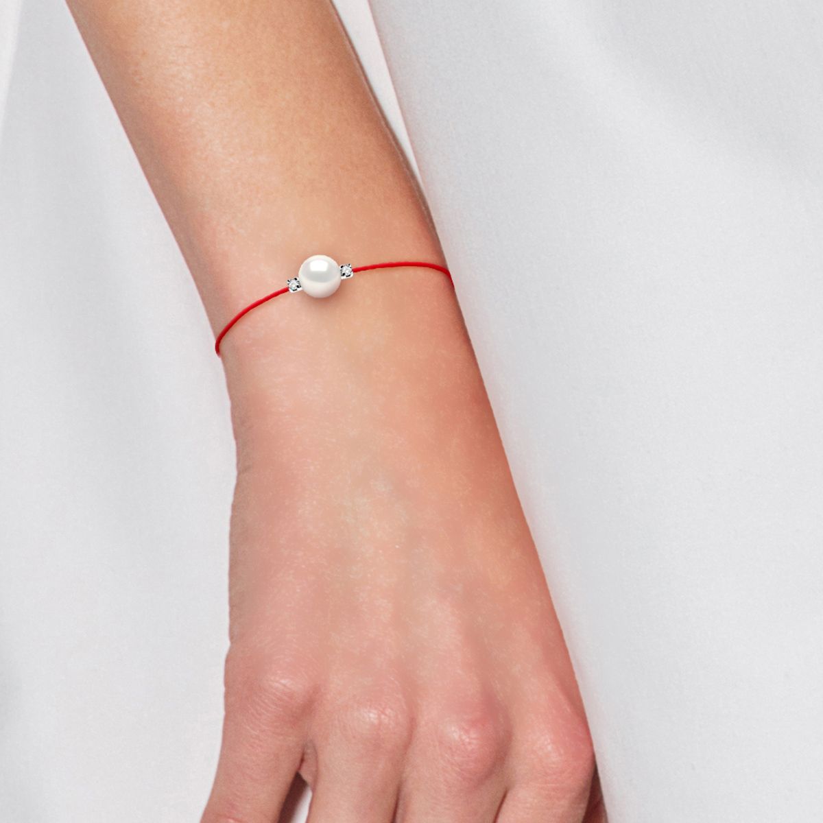 Minimalistisches Perlen-Diamant-Kordelarmband