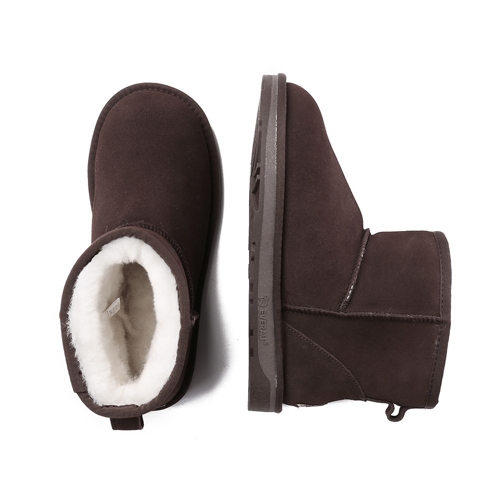 Klassische Mini-Stiefel aus Schafsfell-Wildleder