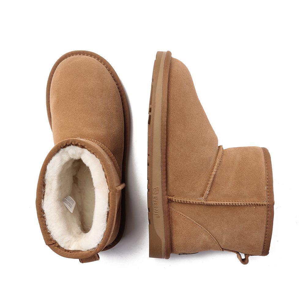 Klassische Mini-Stiefel aus Schafsfell-Wildleder