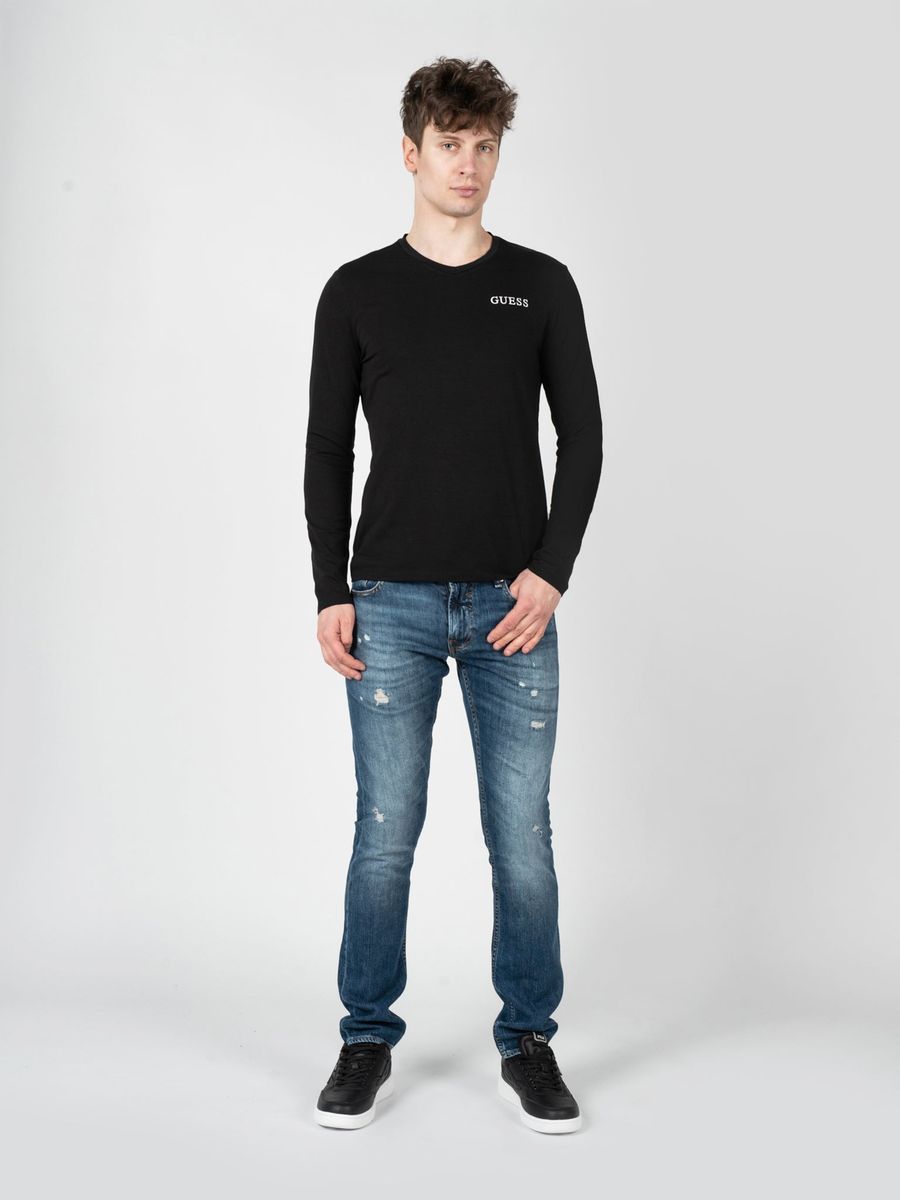 Klassisches Longsleeve mit V-Ausschnitt