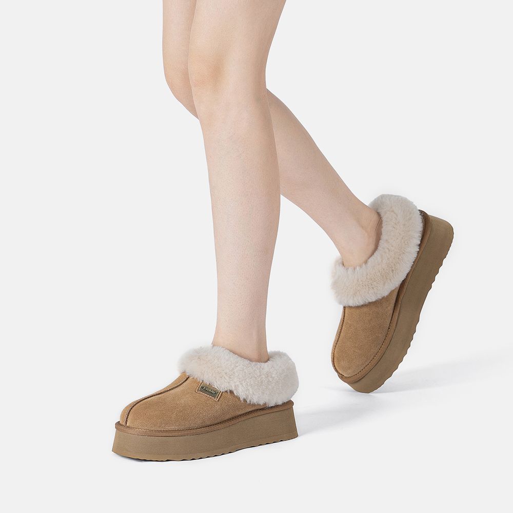Topknot Plateau-Hausschuhe mit Fell