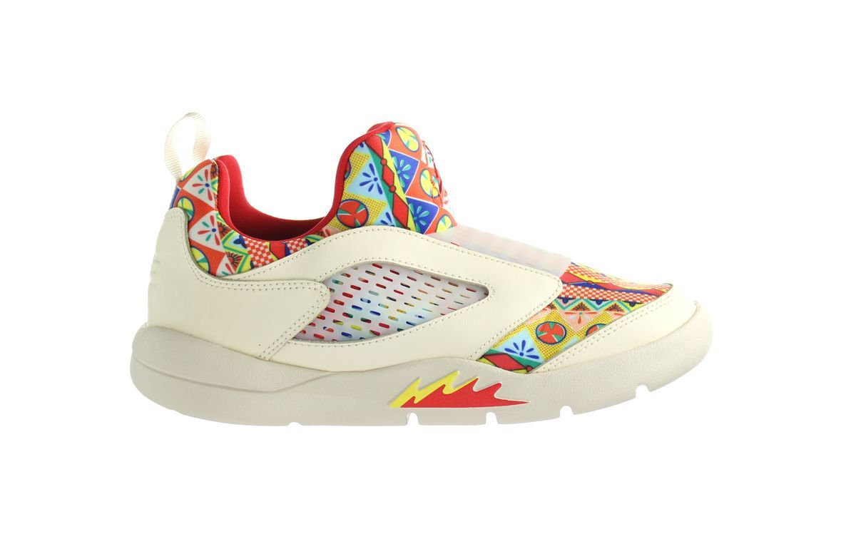 Slip-On Sneaker mit Grafikmuster