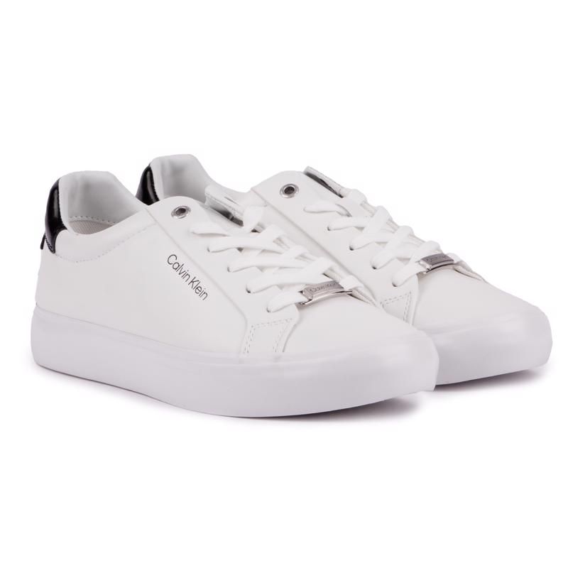 Minimalistische Leder-Court-Sneaker