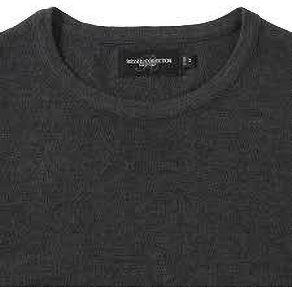 Klassischer Strickpullover mit V-Ausschnitt