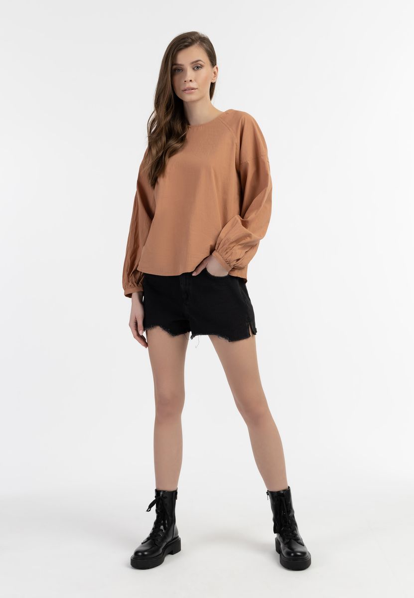 Baumwollbluse mit Rüschen und Puffärmeln