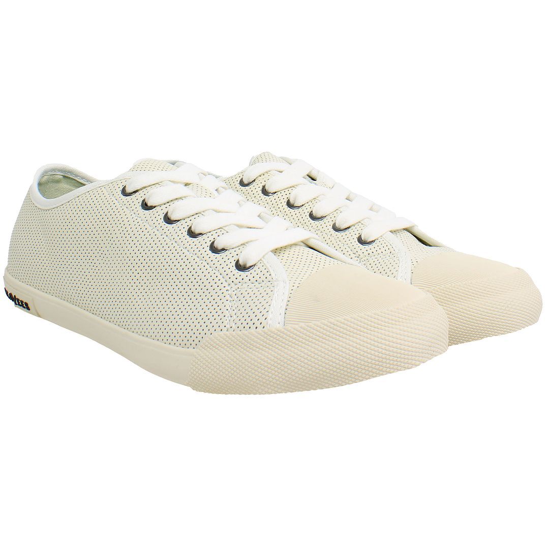 Perforierte Low-Top-Plimsolls aus Leder