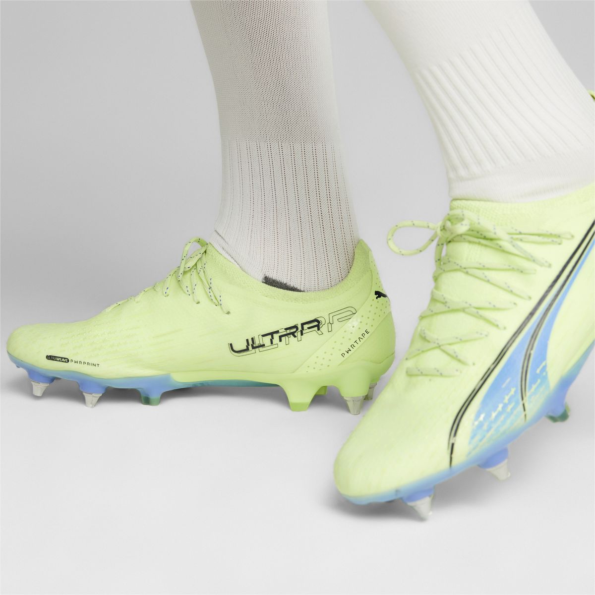 Ultra Ultimate Fußballschuhe
