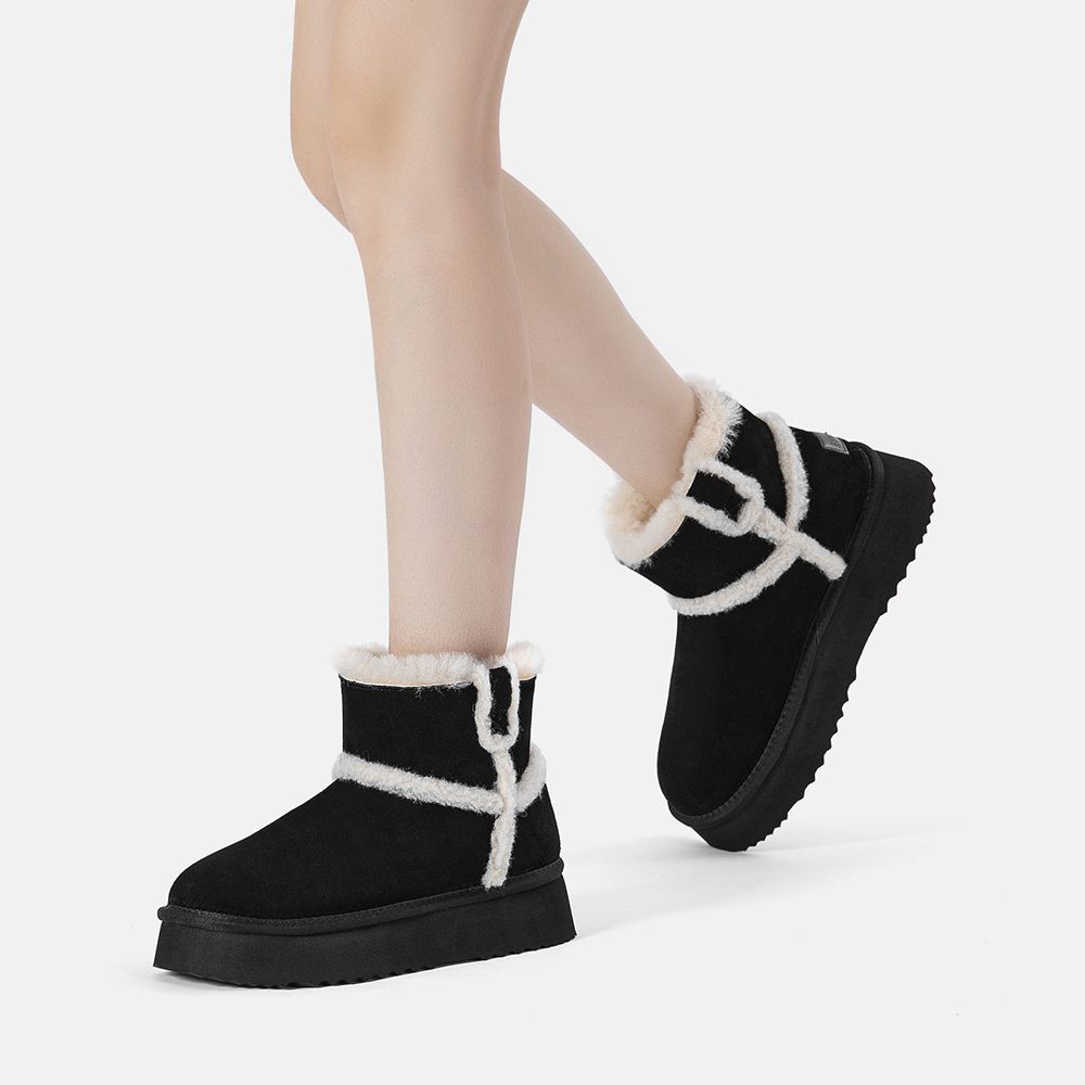 Plateau-Stiefeletten aus Wildleder mit Lammfell
