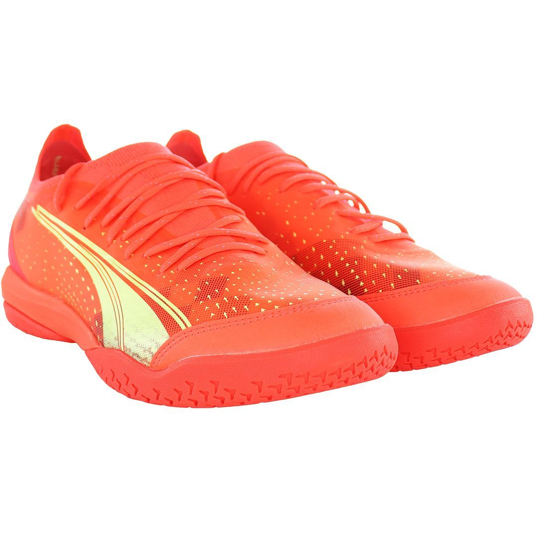 Ultra Ultimate Court Fußballschuhe
