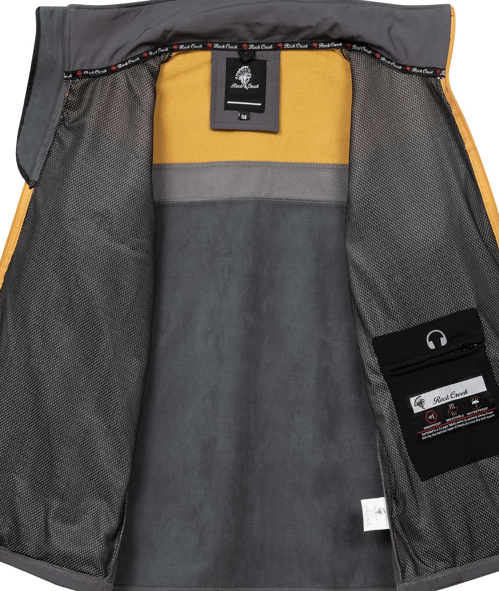 Funktionale Outdoor Softshelljacke mit Kapuze
