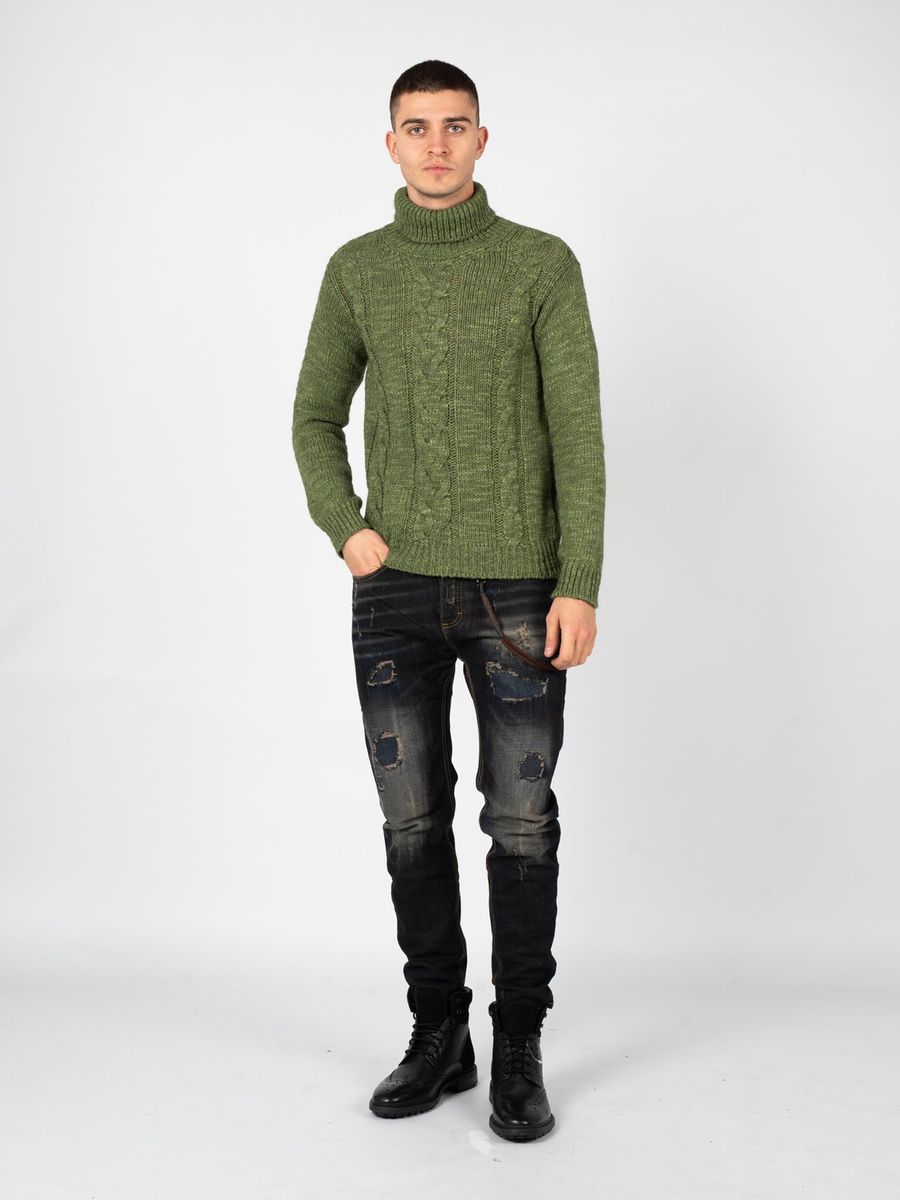 Klassischer Zopfstrick-Rollkragenpullover