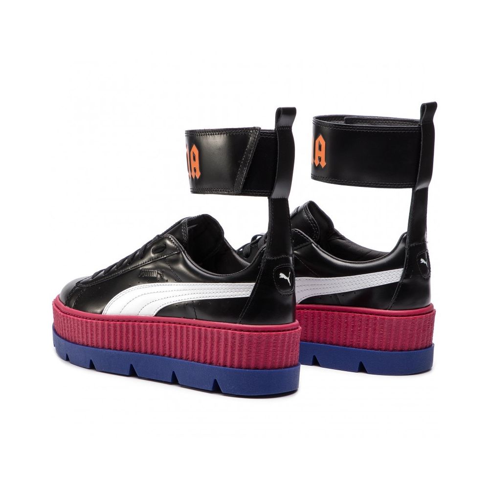 Cleated Creeper mit Knöchelriemen