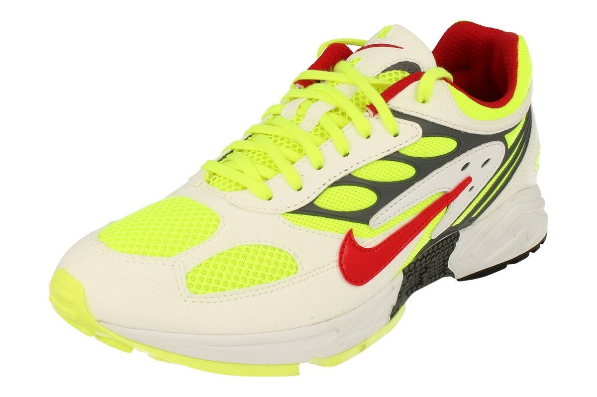 Retro-inspirierter Laufschuh-Sneaker