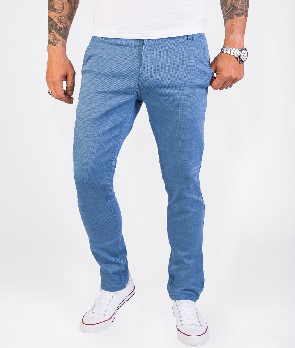 Schmal geschnittene Chino Hose