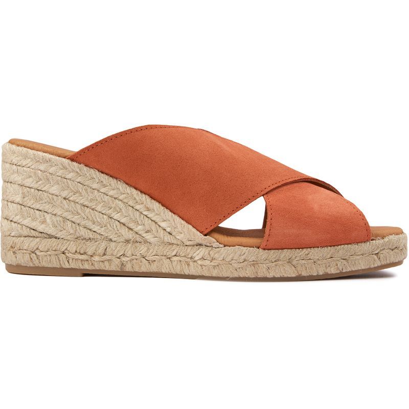 Orangefarbene Espadrille-Sandalette mit Keilabsatz
