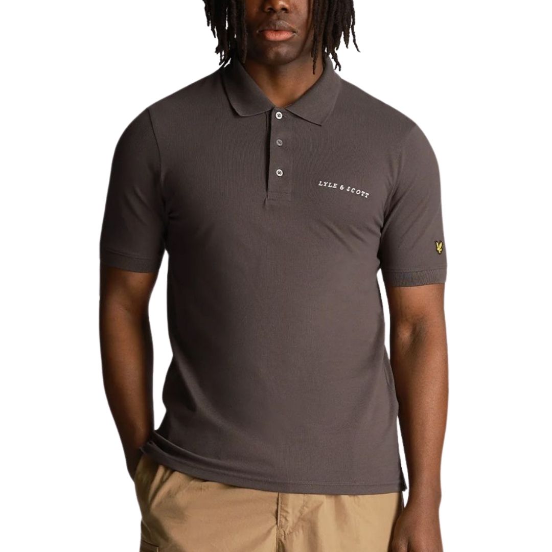 Klassisches Poloshirt mit Logo-Stickerei