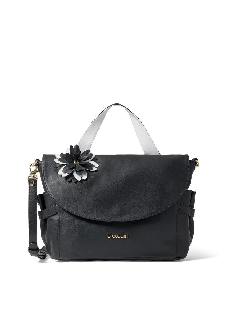 Braune Ledertasche mit Blume